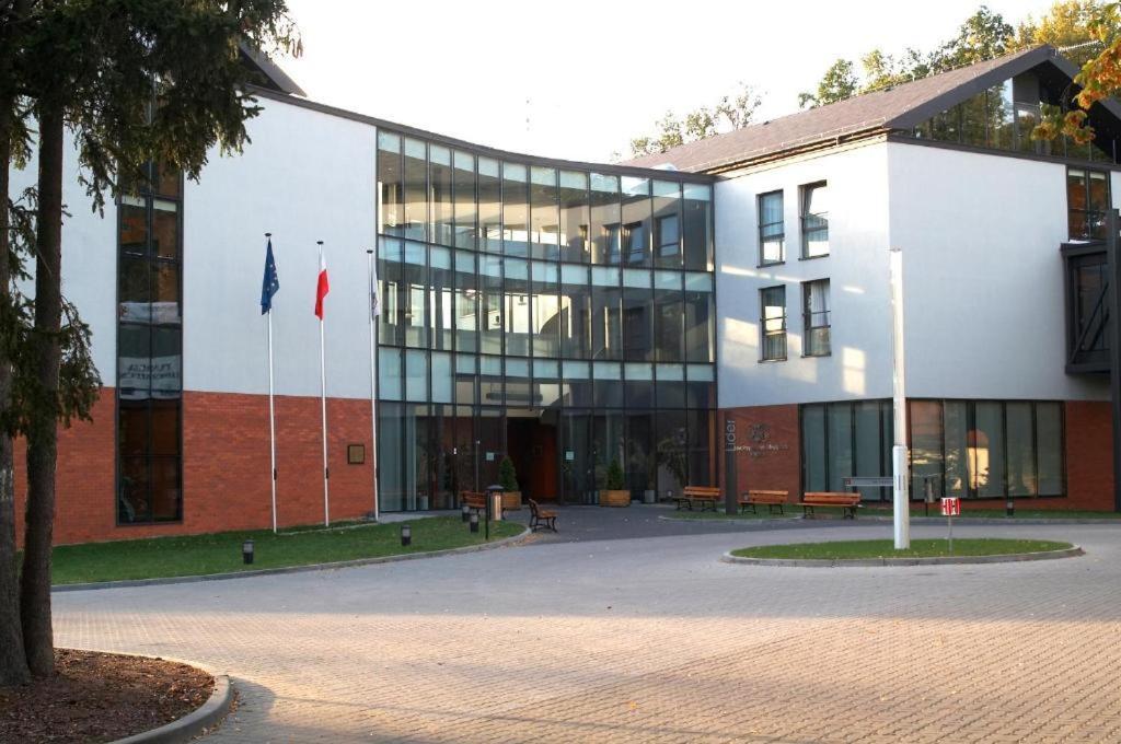 Centralny Osrodek Sportu - Walcz Exterior photo
